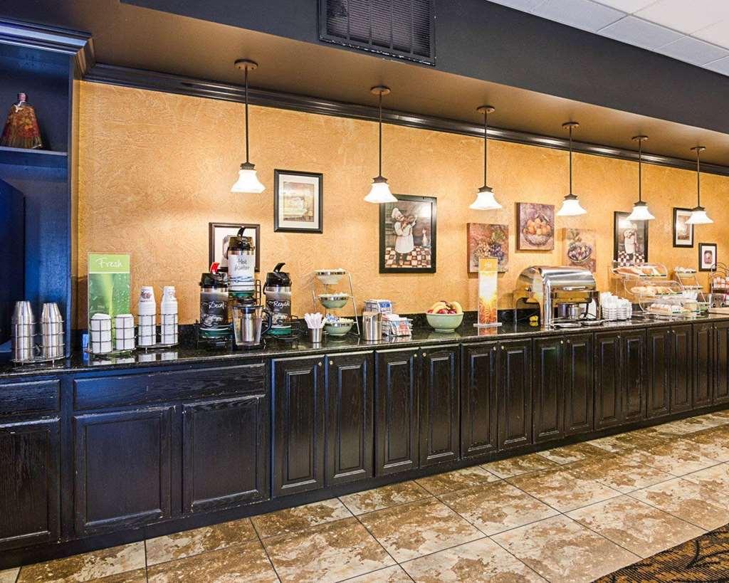 Quality Inn Lewisburg Restaurang bild